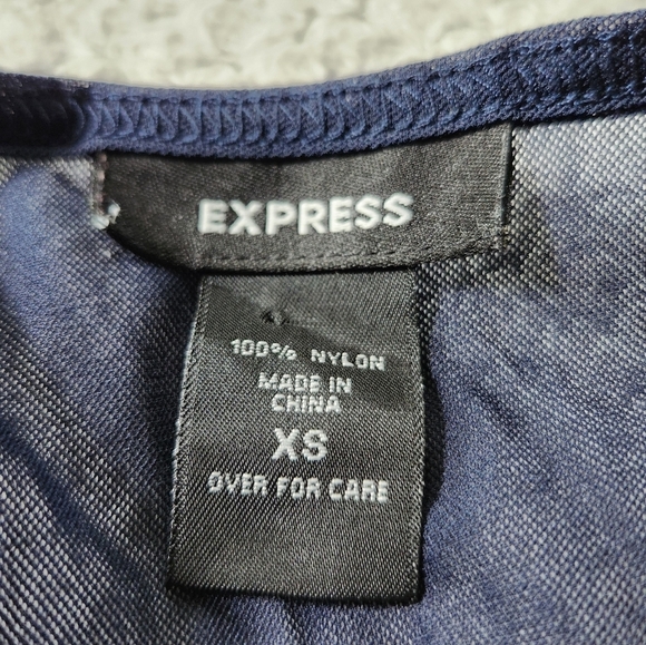 2010S Express Mesh Navy Floral Embroidered Beaded Top Sz XS - Picture 4 of 6